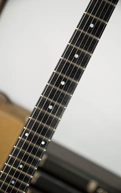 Gibson Flying-V2 1979 指板 サムネイル
