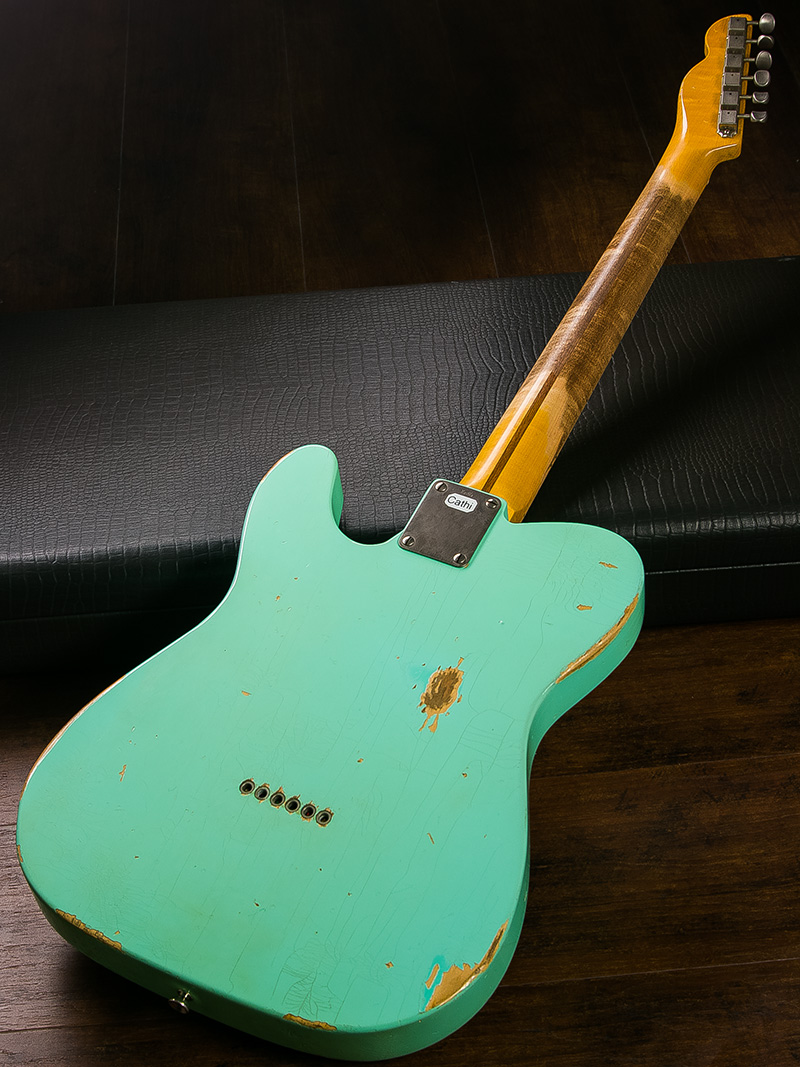 LSL INSTRUMENTS T-Bone Sugar Pine Sea Foam Green Heavy Aged 2