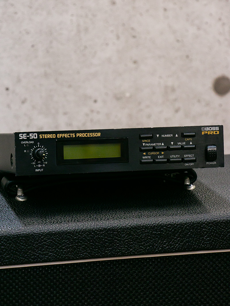 BOSS SE-50 with BRB-100 1