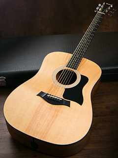 Taylor 110e Walnut 2017 全体正面 サムネイル