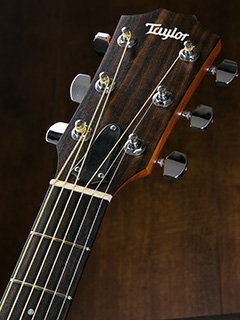 Taylor 110e Walnut 2017 ヘッド正面 サムネイル