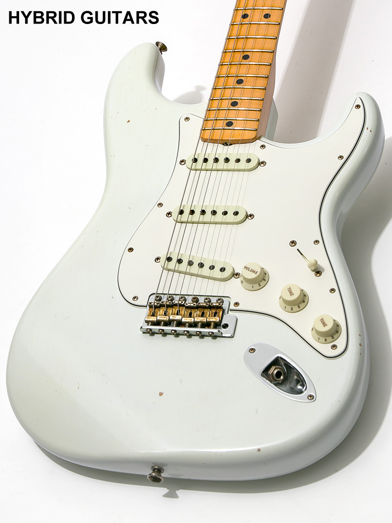 Fender Custom Shop 30th Anniversary Limited Custom Built 1969 Stratocaster Journeyman Relic Olympic White 2017 3