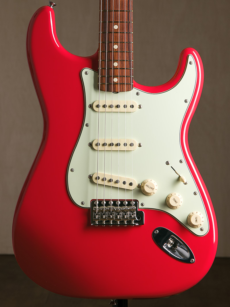 Fender Mexico 60's Stratocaster Lacquer PF Fiesta Red 1