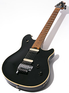 PEAVEY USA EVH Wolfgang Black 全体正面 サムネイル