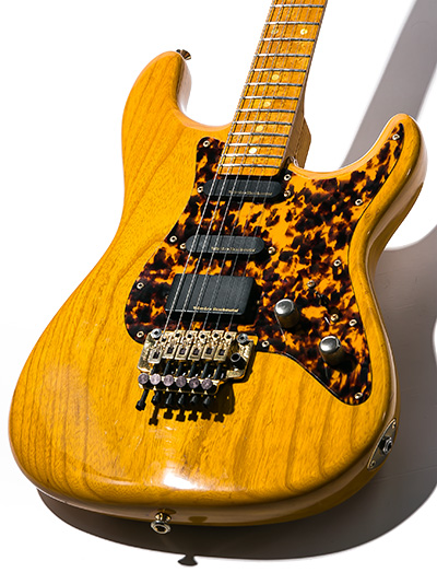 Valley Arts M-Series ST Amber Shop Order Model 中古｜ギター買取の