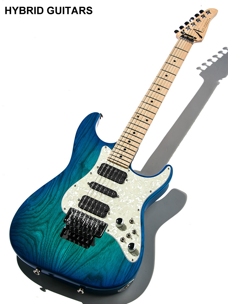 Tom Anderson The Classic Bora to Transparent Blue Burst 2015 1