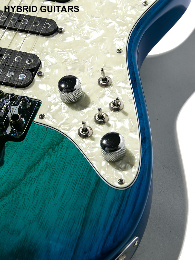 Tom Anderson The Classic Bora to Transparent Blue Burst 2015 10