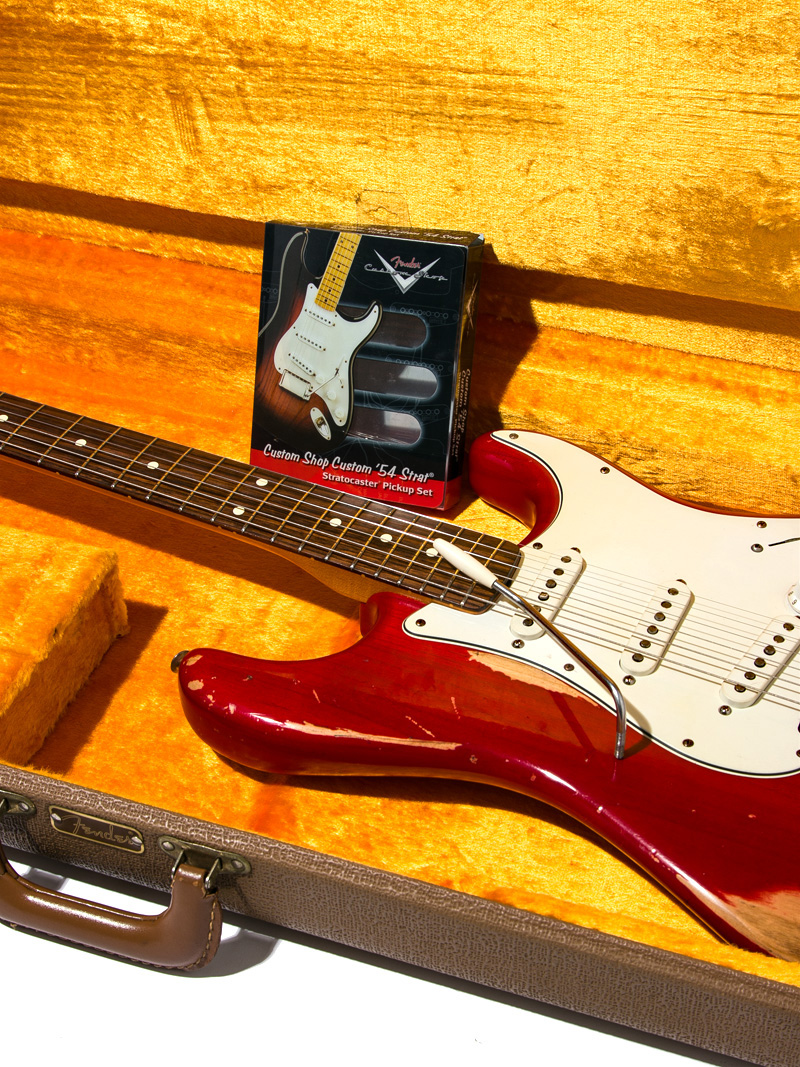 Fender Stratcaster Trans Dakota Red Aged  13