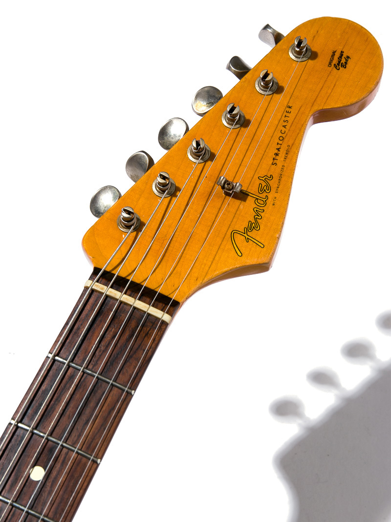 Fender Stratcaster Trans Dakota Red Aged  5