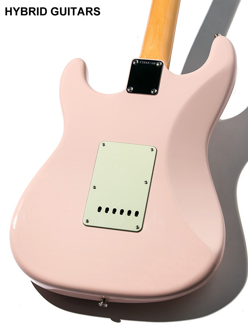 Fender USA American Original 
'60s Stratocaster Shell Pink 2020 4