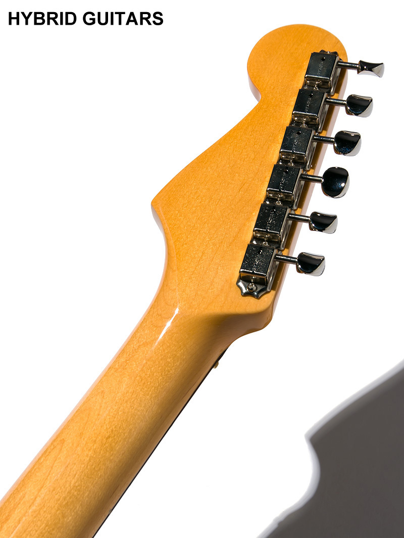 Fender USA American Original 
'60s Stratocaster Shell Pink 2020 6