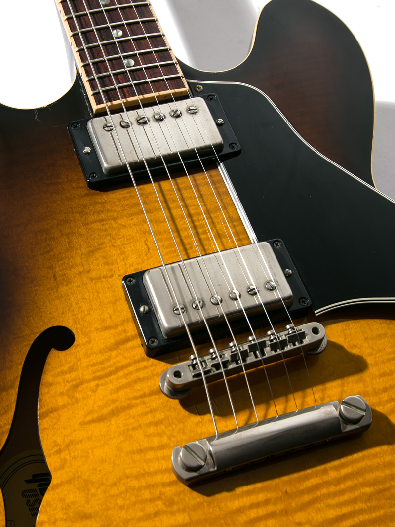 Gibson ES-335 Dot Figured Top & Back Vintage Sunburst 12