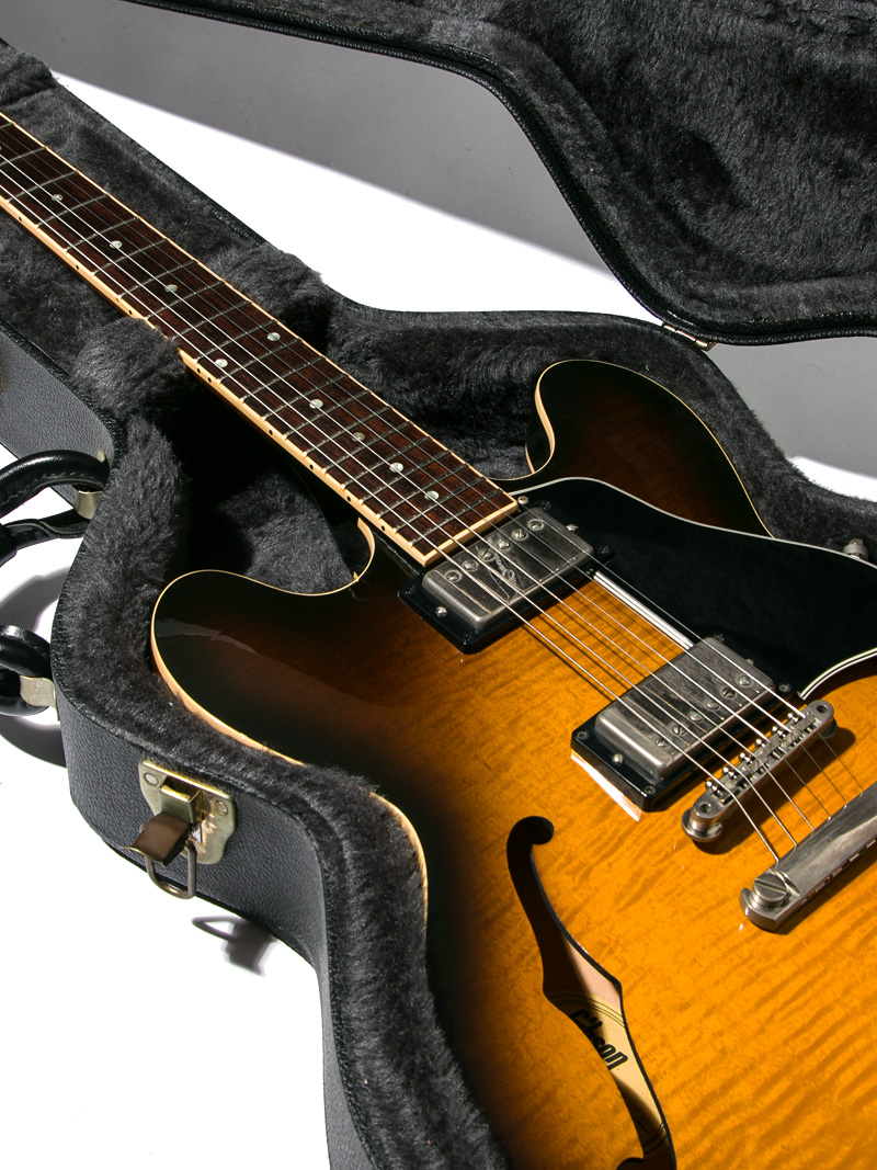 Gibson ES-335 Dot Figured Top & Back Vintage Sunburst 17
