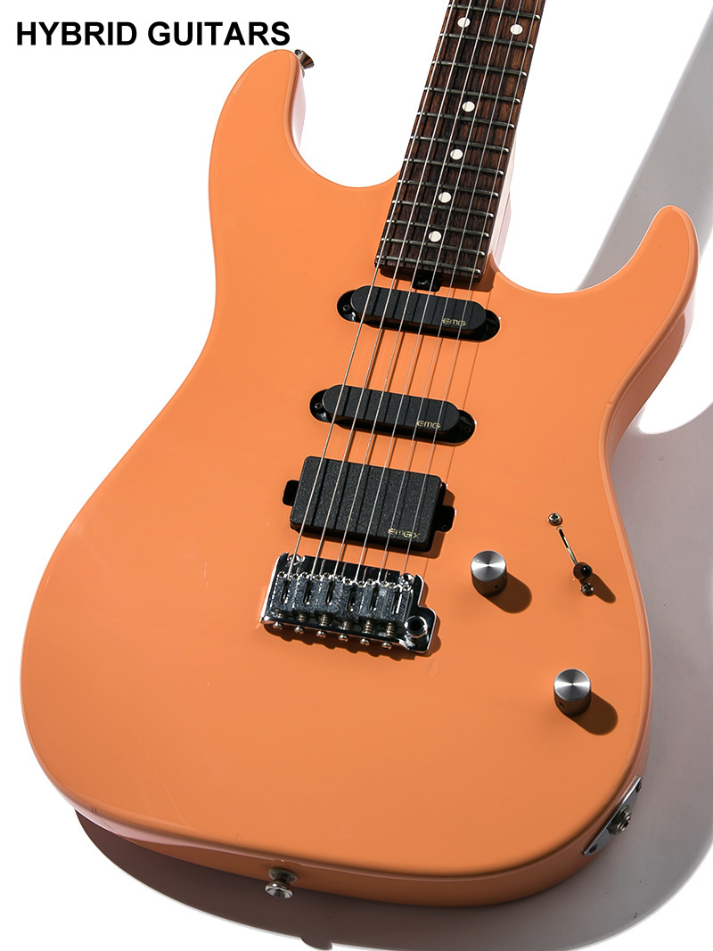 Sadowsky Guitars R3 Salmon Pink 3