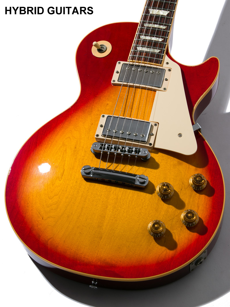 Gibson Les Paul Standard 1-Piece Mahogany Cherry Sunburst 3