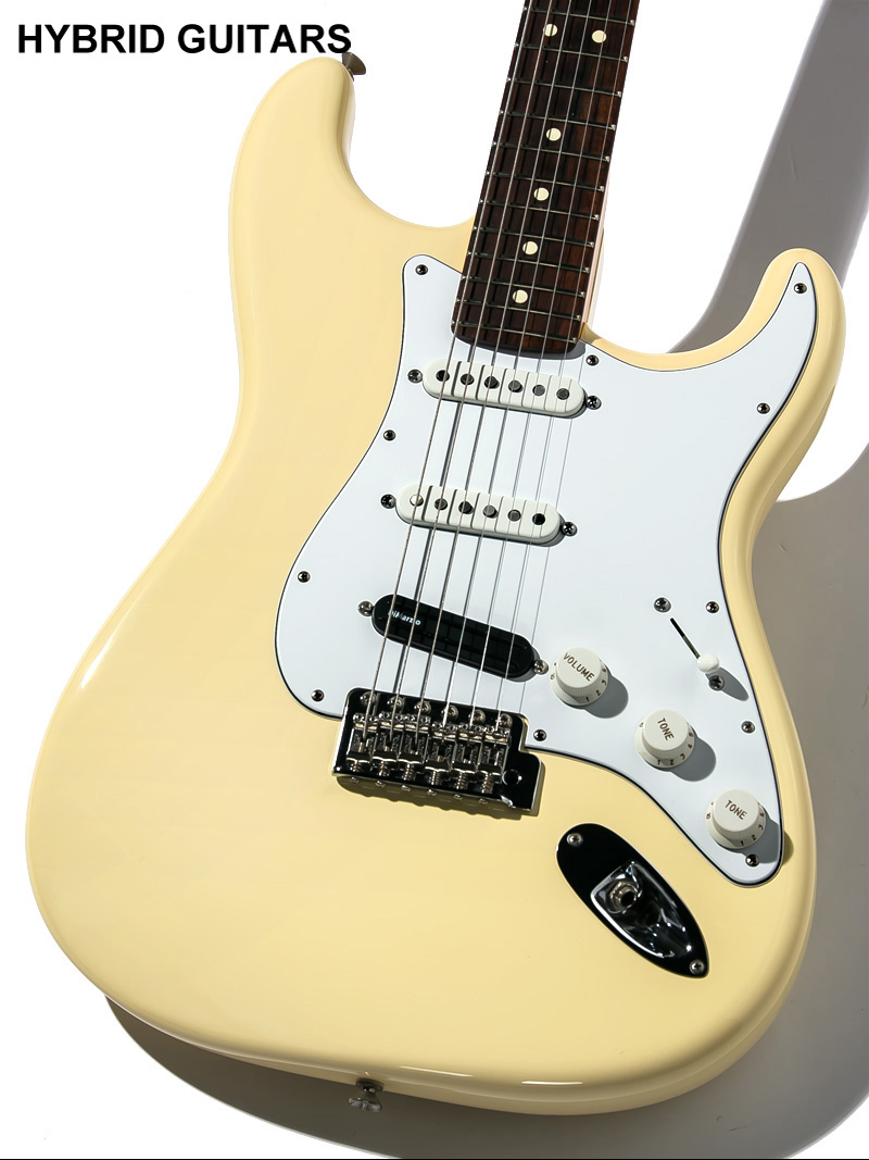 Fender American Special Stratocaster HSS Olympic White 2015 3