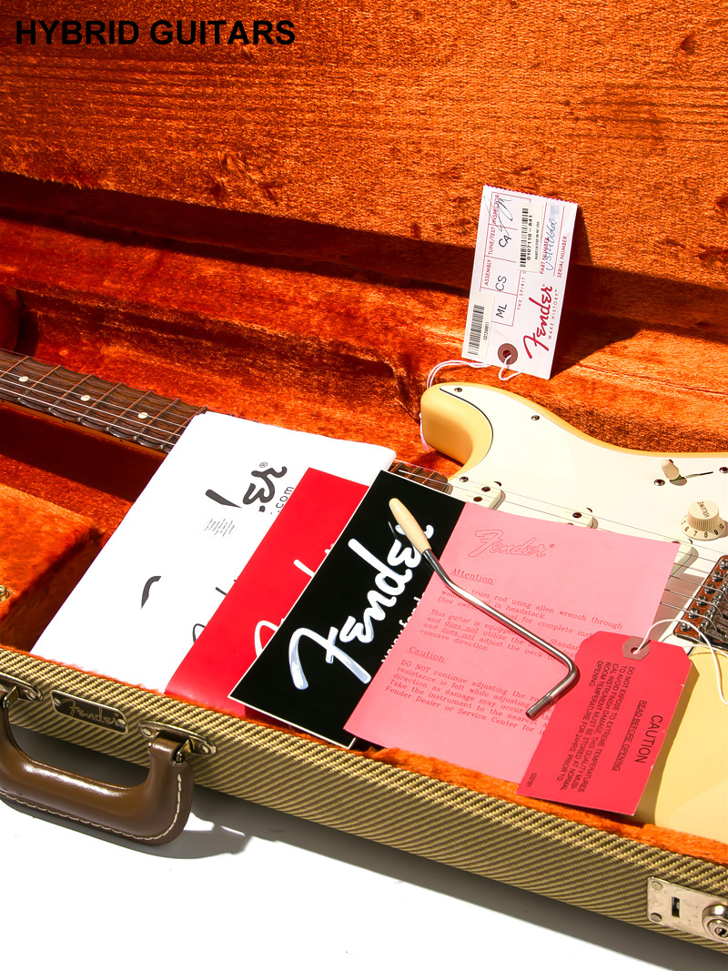 Fender USA Yngwie Malmsteen Stratocaster Update Rosewood Finger Board Vintage White 2014 13