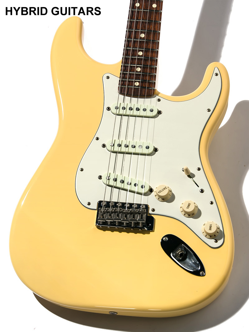 Fender USA Yngwie Malmsteen Stratocaster Update Rosewood Finger Board Vintage White 2014 3