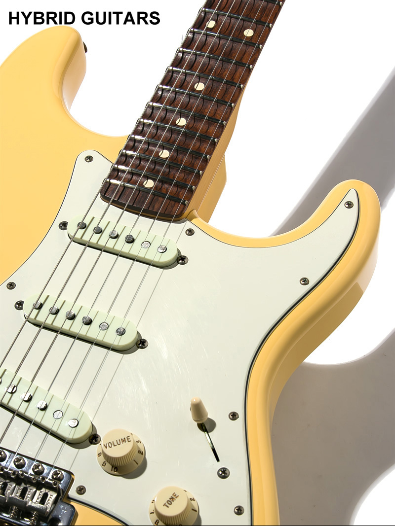 Fender USA Yngwie Malmsteen Stratocaster Update Rosewood Finger Board Vintage White 2014 9