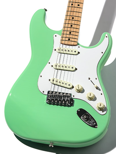Fender Japan Exclusive Traditional 70s Stratocaster Surf Green 2017