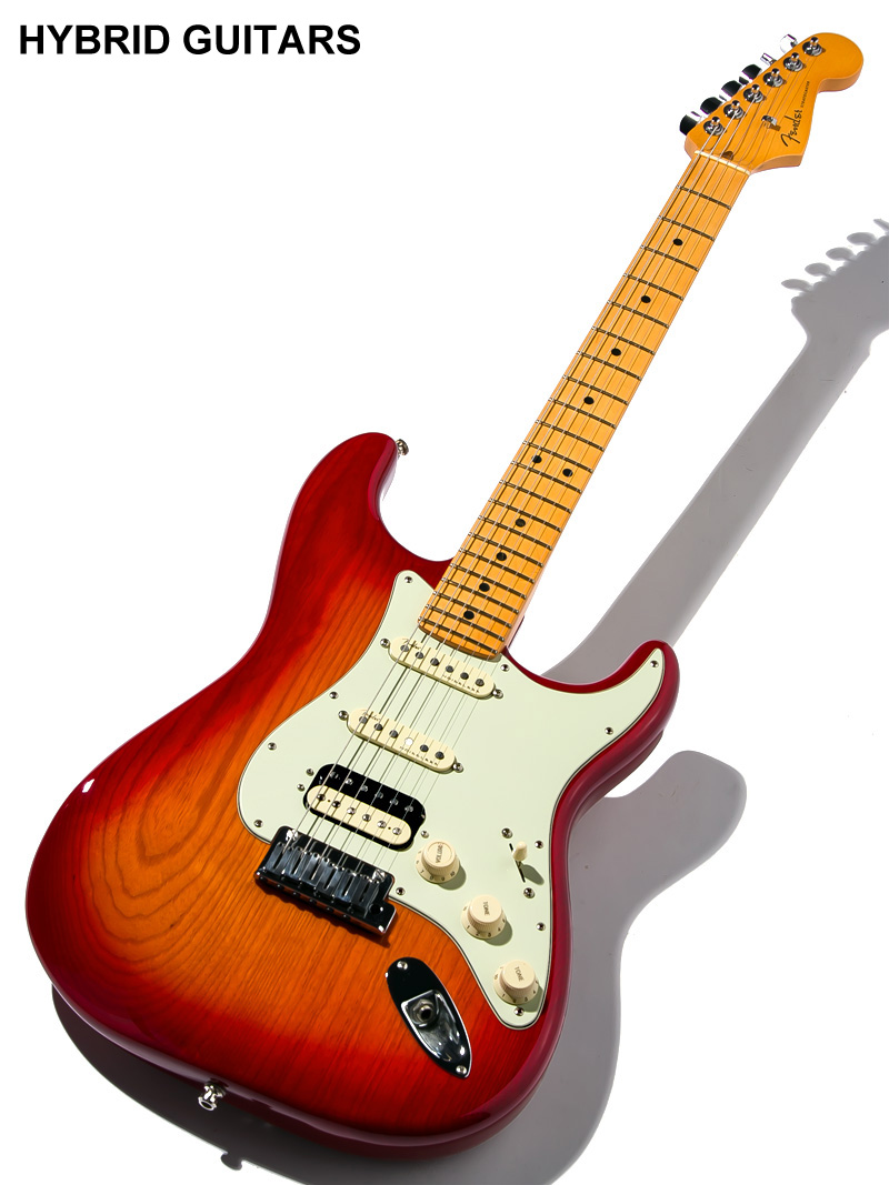 Fender American Ultra Stratocaster HSS Plasma Red Burst 2019 1