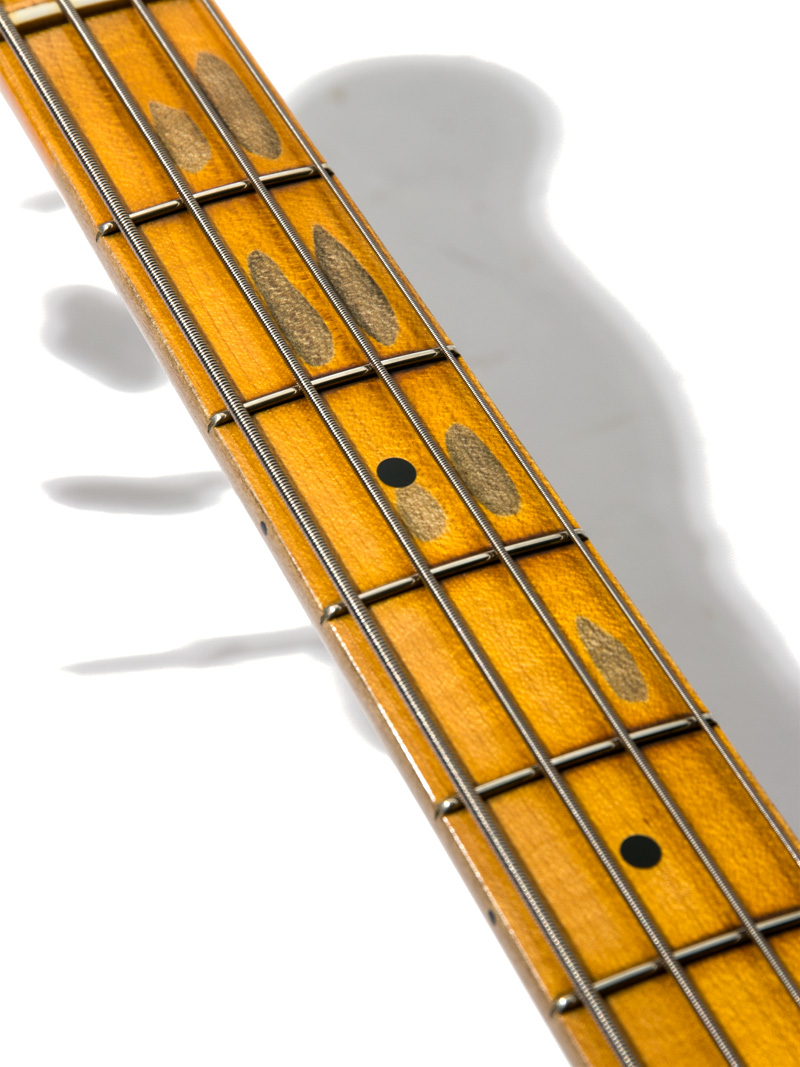 Fender Custom Shop Limited Edition 1955 Precision Bass Heavy Relic 2TSB 12