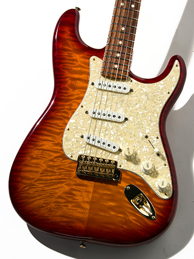 Fender Custom Shop Numbered Limited Stratocaster Dark Cherry Sunburst