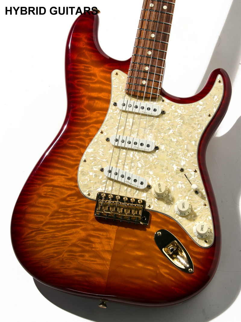 Fender Custom Shop Numbered Limited Stratocaster Dark Cherry Sunburst 3
