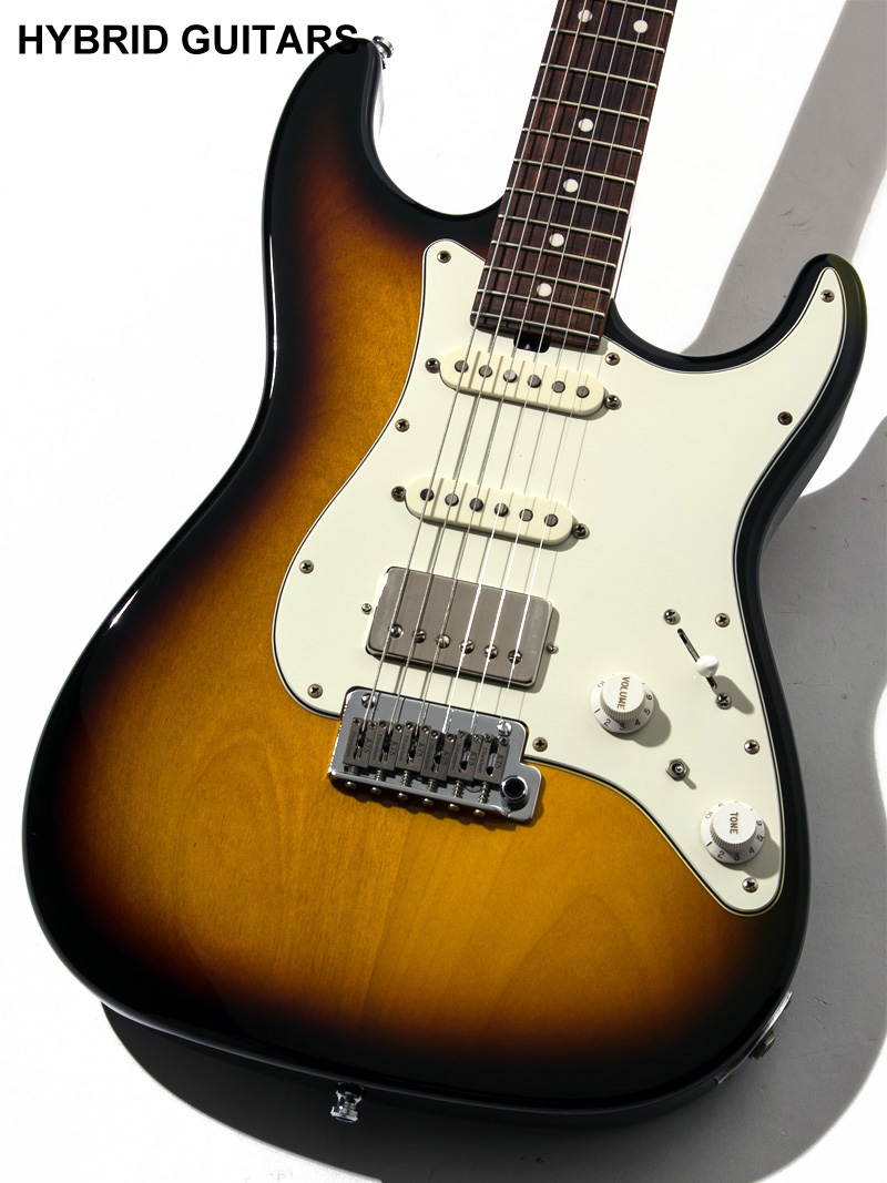 Sadowsky TYO Modern Edge Strat 2-Tone Sunburst 3