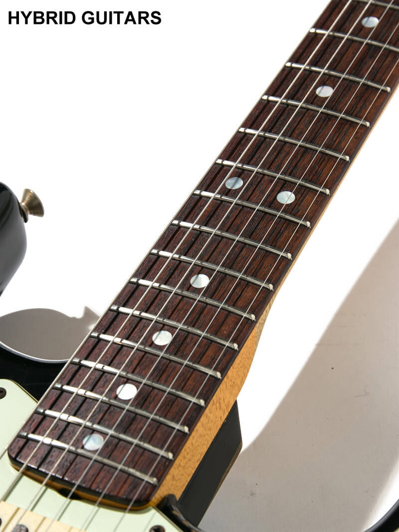 Fender Custom Shop Michael Landau Signature 1968 Stratocaster Heavy Relic Black 17