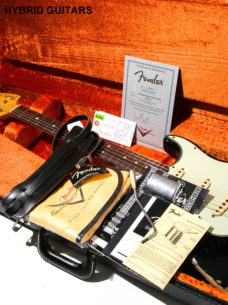 Fender Custom Shop Michael Landau Signature 1968 Stratocaster Heavy Relic Black 18