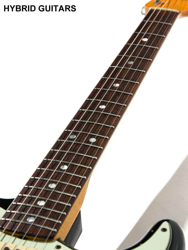 Fender Custom Shop Michael Landau Signature 1968 Stratocaster Heavy Relic Black 7