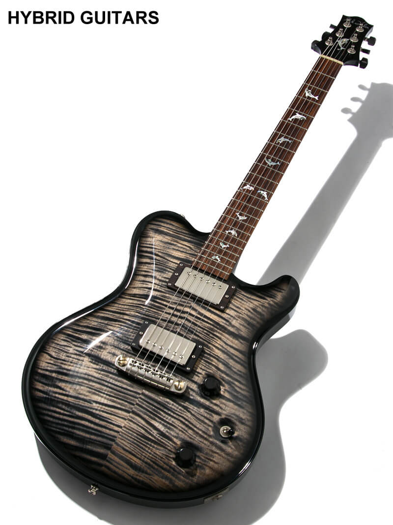 Nik Huber Dolphin II Charcoal Burst 1