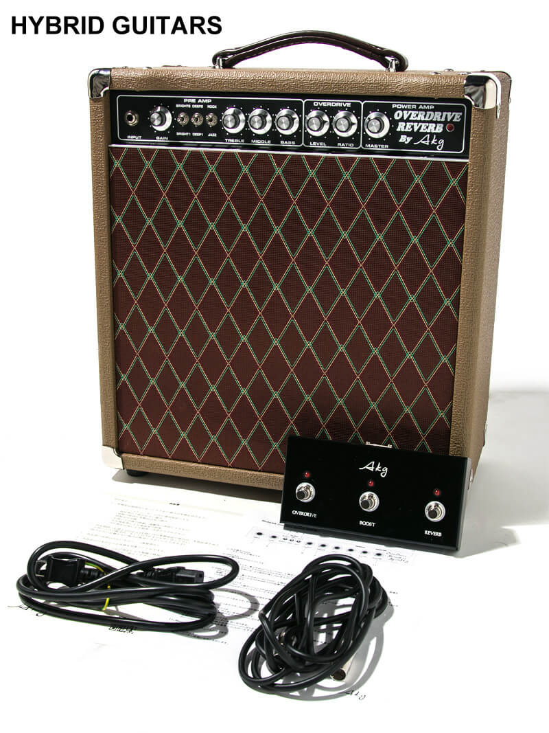 AKG Sound Design 8W Overdrive Reverb Combo  Brown Tolex 11