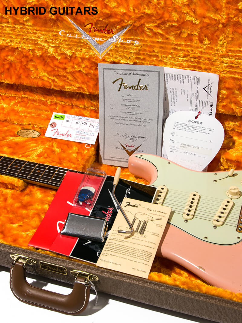 Fender Custom Shop 30th Anniversary Limited Custom Built 1960 Stratocaster Heavy Relic Aged Shell Pink  16