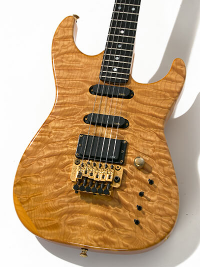 AIRCRAFT AC-5 Quilted Maple Natural
