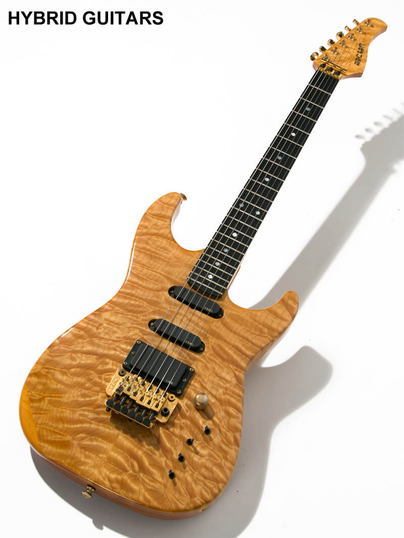 AIRCRAFT AC-5 Quilted Maple Natural 1