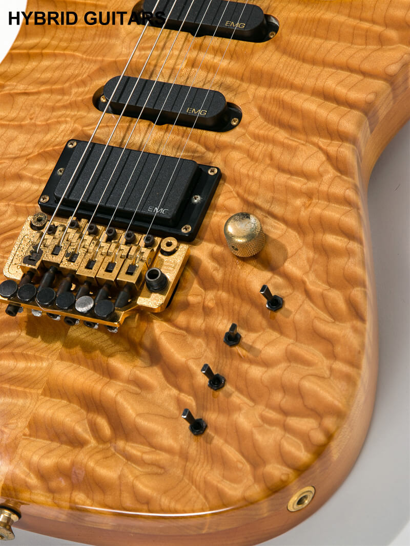 AIRCRAFT AC-5 Quilted Maple Natural 10