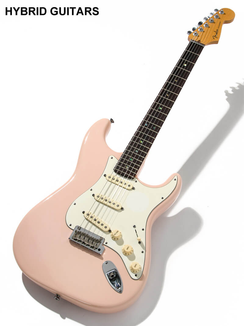 Fender FSR American Deluxe Stratocaster Shell Pink 1