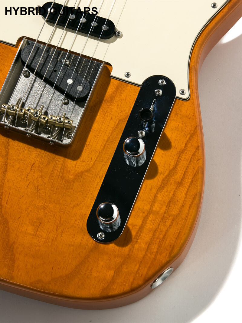 Suhr Custom Classic T SSS 1-Piece Birdseye & Swamp Singed Trans Honey 10