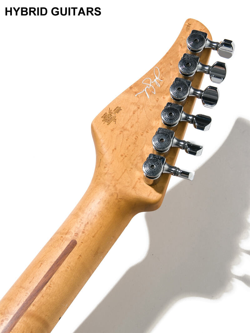 Suhr Custom Classic T SSS 1-Piece Birdseye & Swamp Singed Trans Honey 6