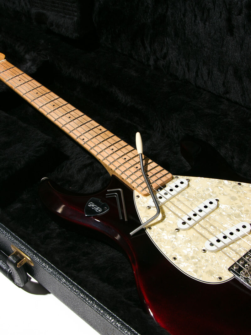 Music Man Silhouette Special Candy Red 15