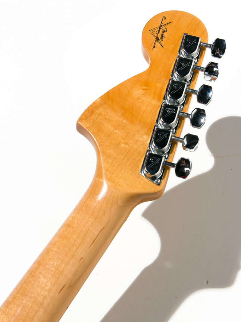 Fender Custom Shop 1969 Stratocaster Journeyman Relic Hand Wound P.U. Candy Apple Red(CAR)
6
