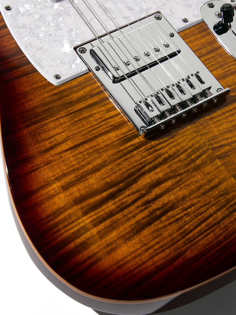 Michael Kelly Guitars 53db Dark Tiger's Eye 12