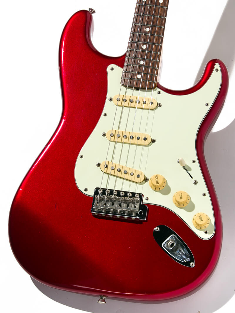 Fender Japan ST62/VSP Candy Apple Red(CAR) ボディー正面