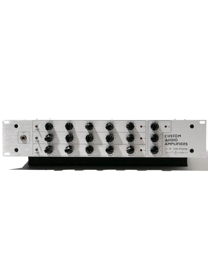 Custom Audio Amplifiers 3+SE Tube Guitar Preamp ボディー正面