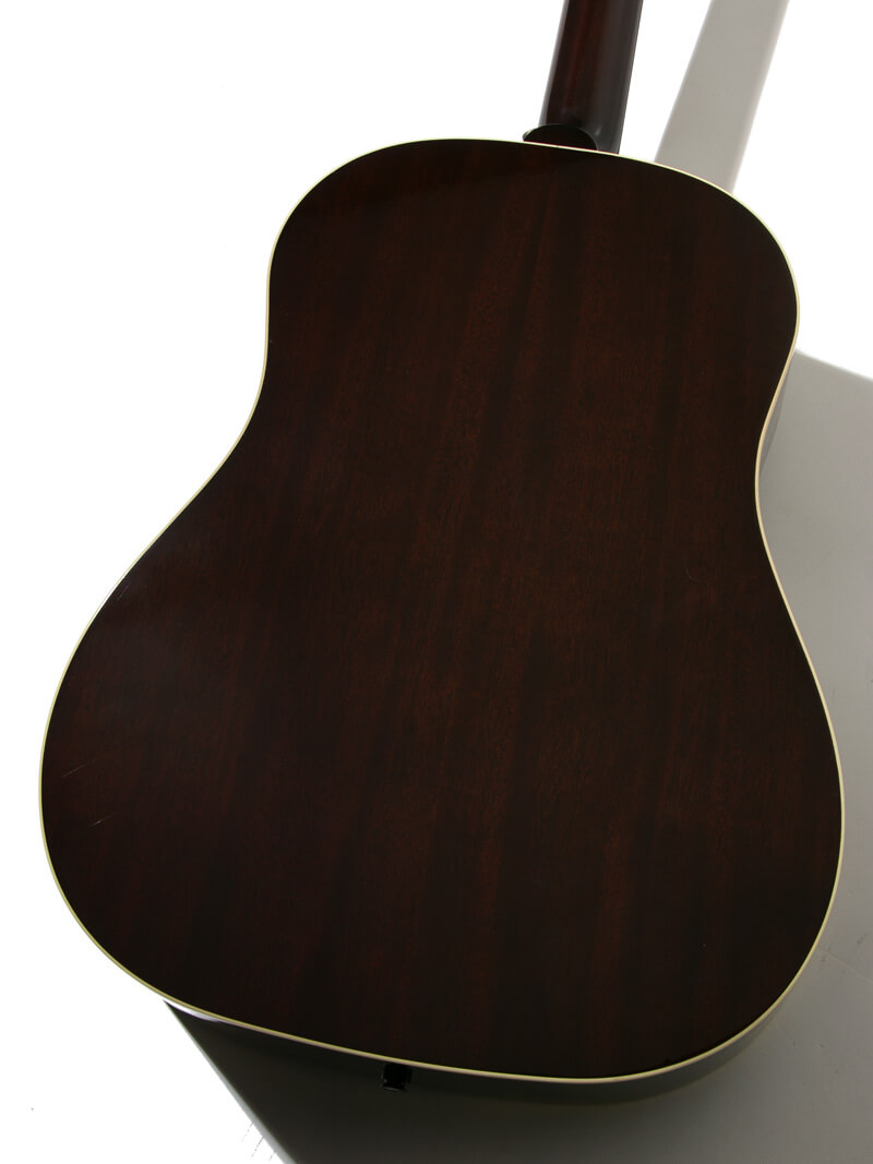 Gibson J-45 Standard L.R.BAGGS Element Active System ボディー裏面