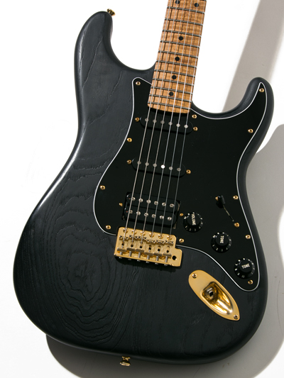 Xotic NAMM XSC-1 Master Grade Roasted Flame Maple Matte Black
