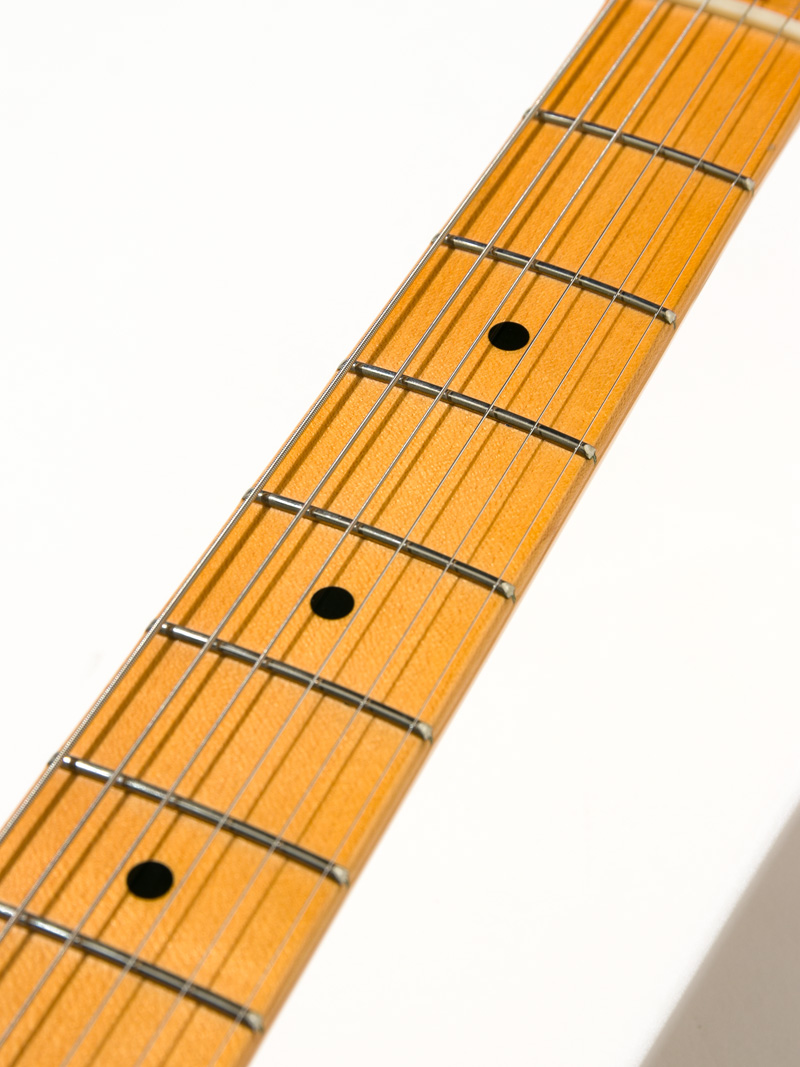 Fender Custom Shop Limited Edition 70th Anniversary 1954 Stratocaster Deluxe Closet Classic Wide-Fade 2 Color Sunburst 写真14