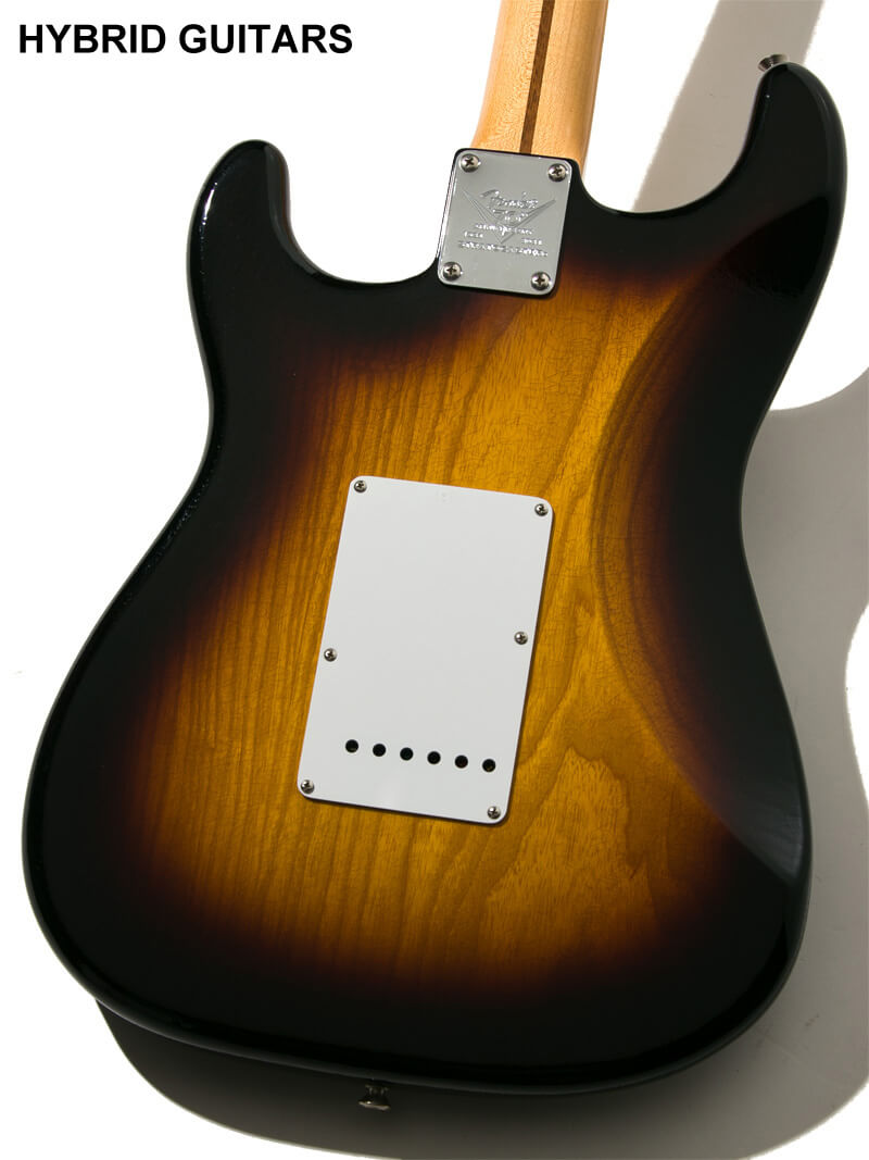 Fender Custom Shop Limited Edition 70th Anniversary 1954 Stratocaster Deluxe Closet Classic Wide-Fade 2 Color Sunburst ボディー裏面